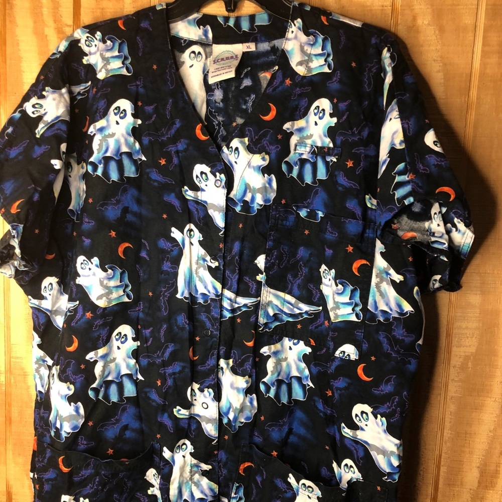 Scrub top snap up shirt size Xl